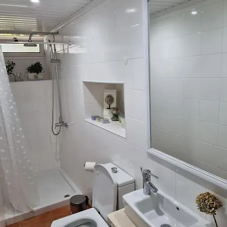 بيت للعطل Quiet Countryside Nature Retreat سانتا كروز